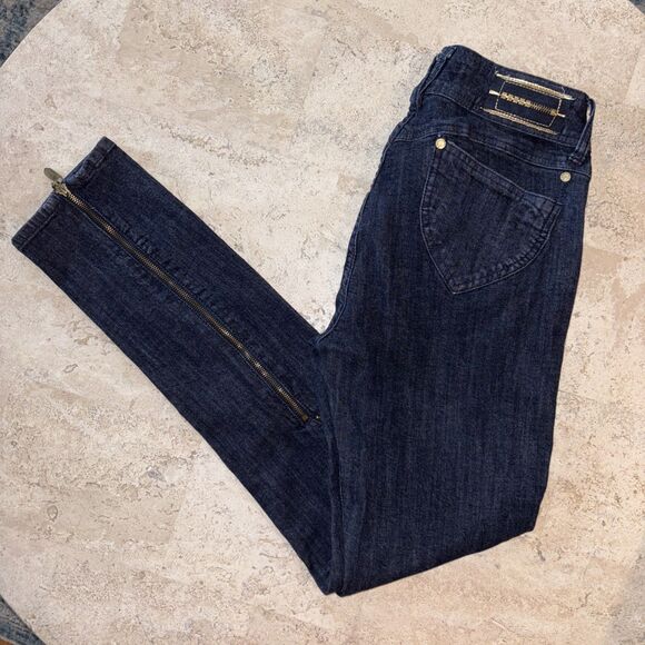 Apple Bottom Jeans 11/12 Zipper Detail Dark Wash - Picture 1 of 9